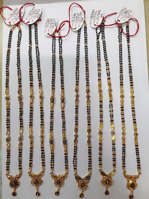 Blackbeeds-chains-with GOld-IndianDesignerJewellery.com