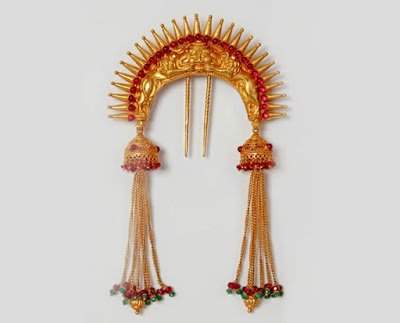 Latest Hair Pin Designs in Gold-IndianJewelleryDesign.com